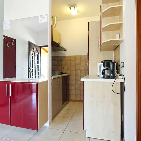 Beachfront Pjescana Uvala-istrien 50602 Appartamento *